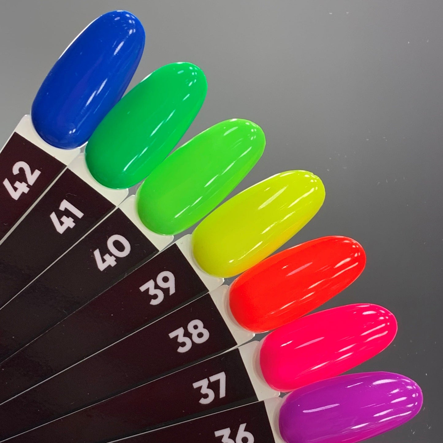 COLOR #38 11ml- HOLY MOLLY-2