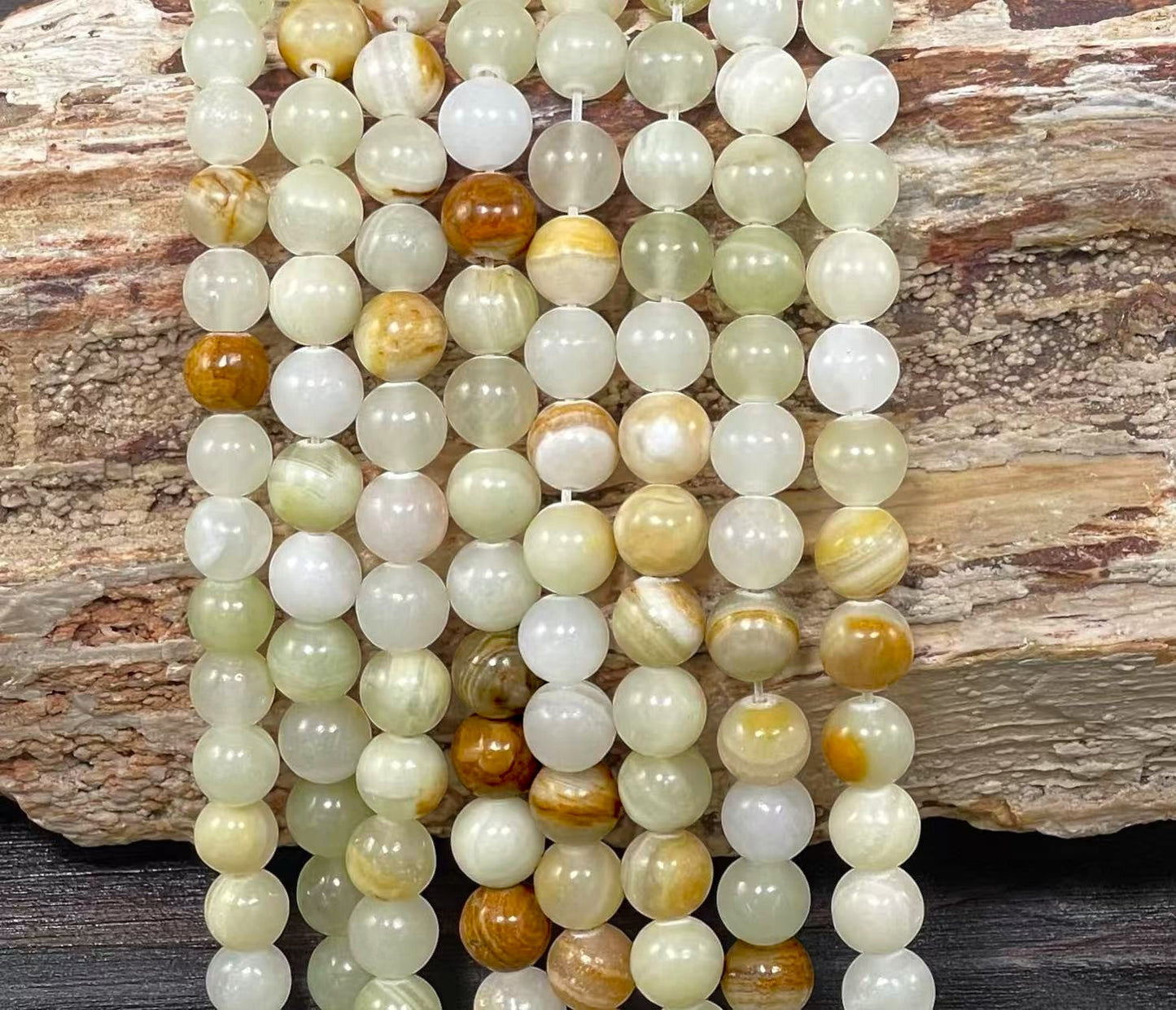 Afghanistan Onyx aka Calcite Round 6mm 8mm-4
