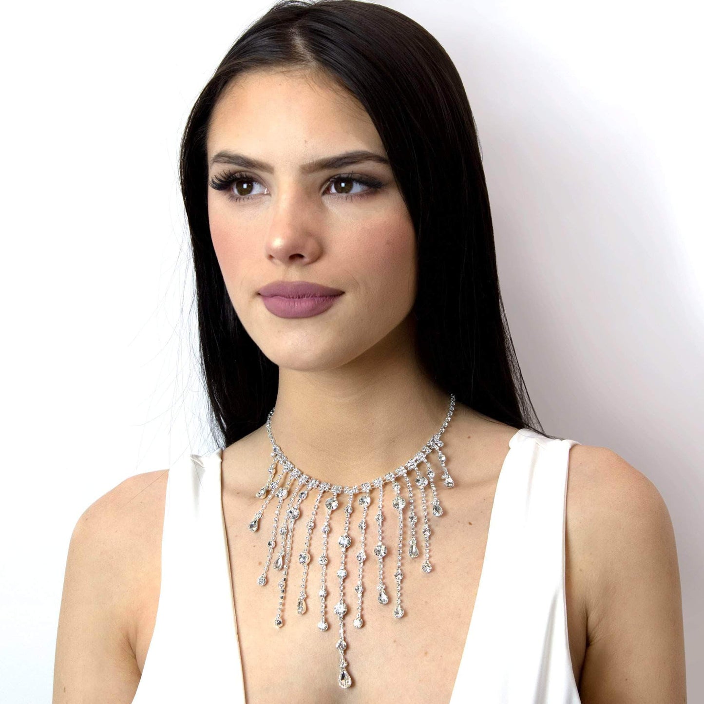 #16980 - Raindrop Choker Necklace-1