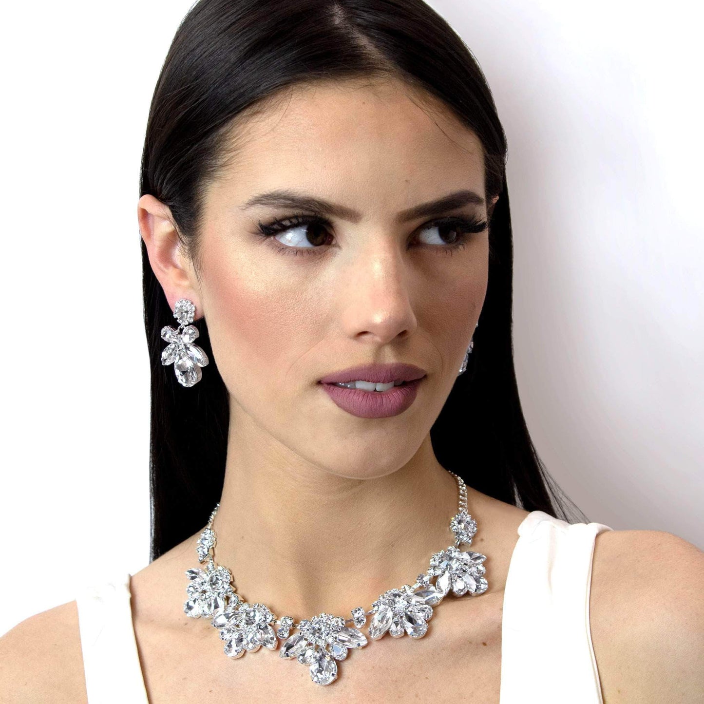 #16695 - Royal Statement Rhinestone Collar Necklace-2