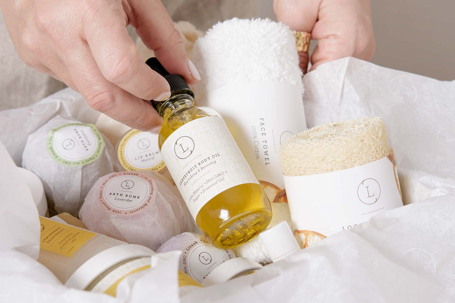 One year of self-care SUBSCRIPTION BOXES for WOMEN - Will be shipped every 3 months-2