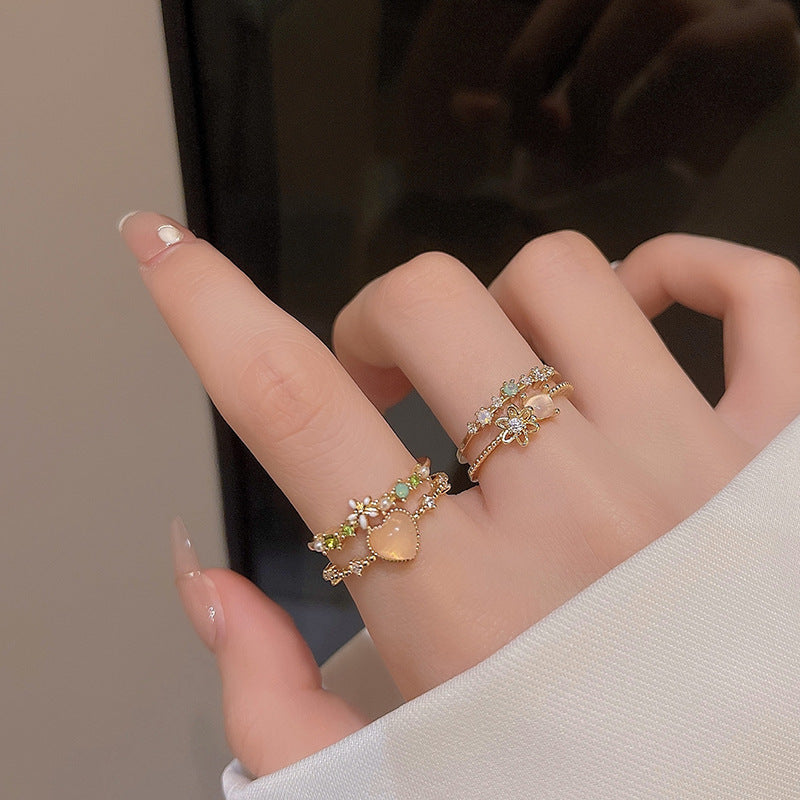 Zircon flower ring